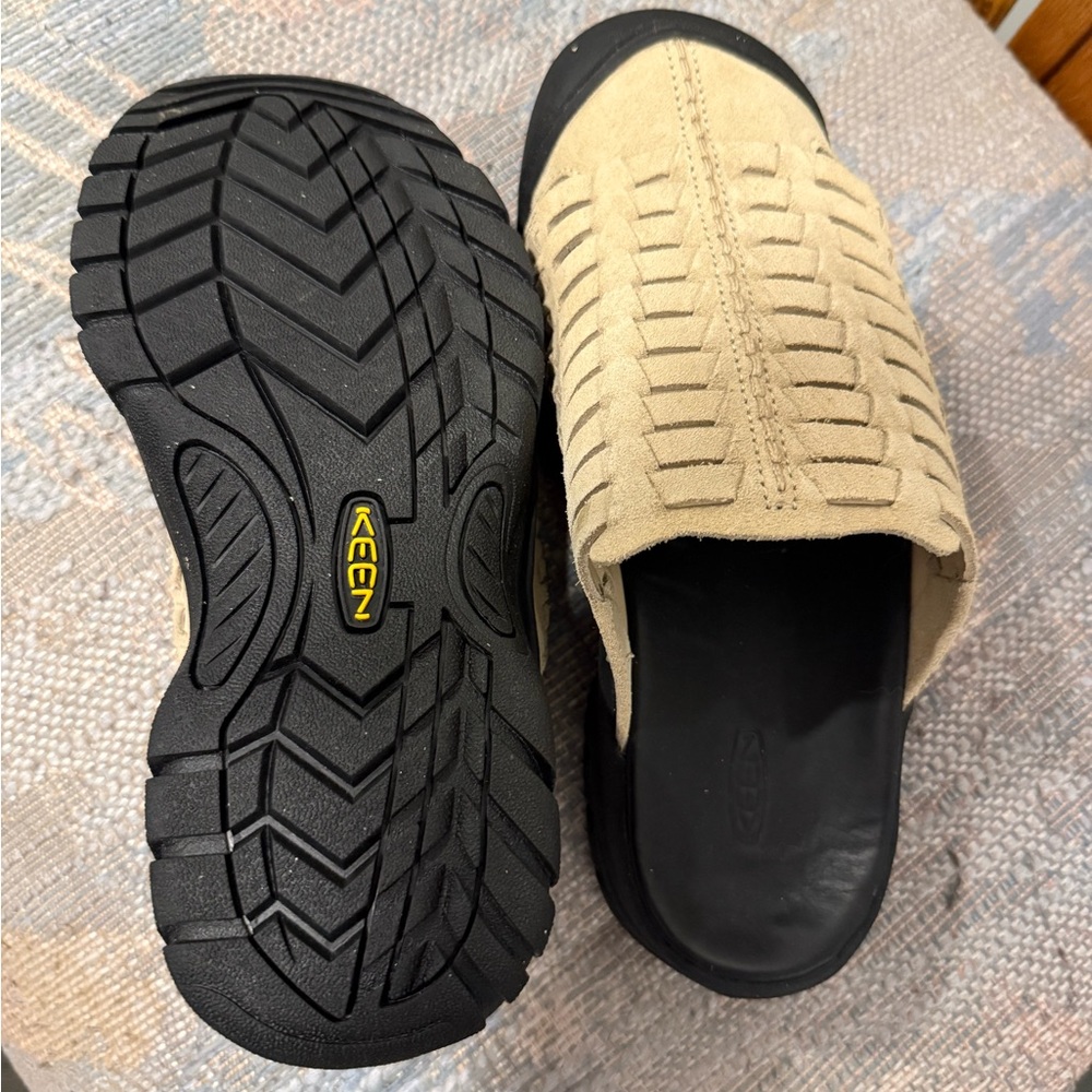 Keen Huarache Suede Woven Slip-On Mules Clogs *RARE* - Women’s 8 - Picture 5 of 5
